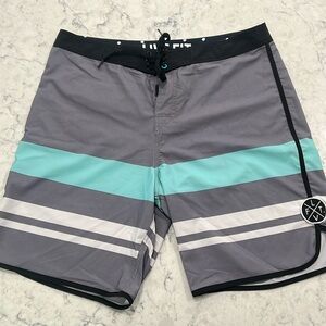 LVFT Live Fit Boardshorts
